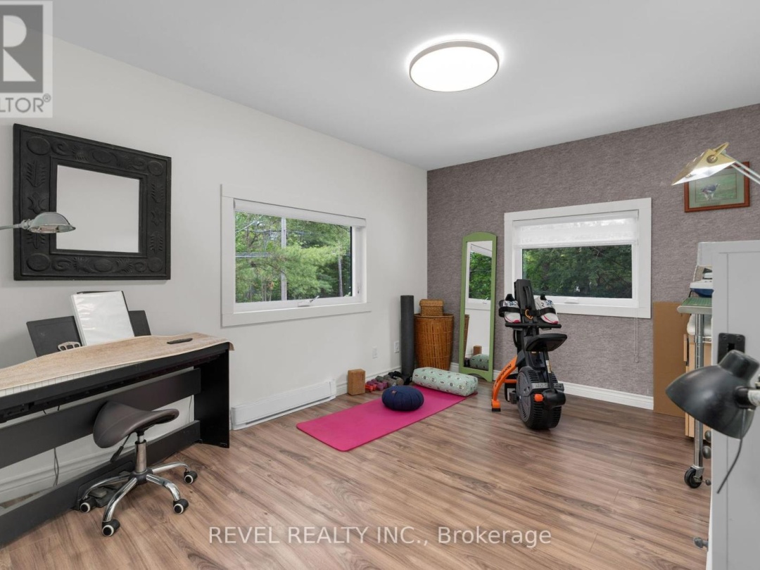 3248 MUSKOKA STREET, 