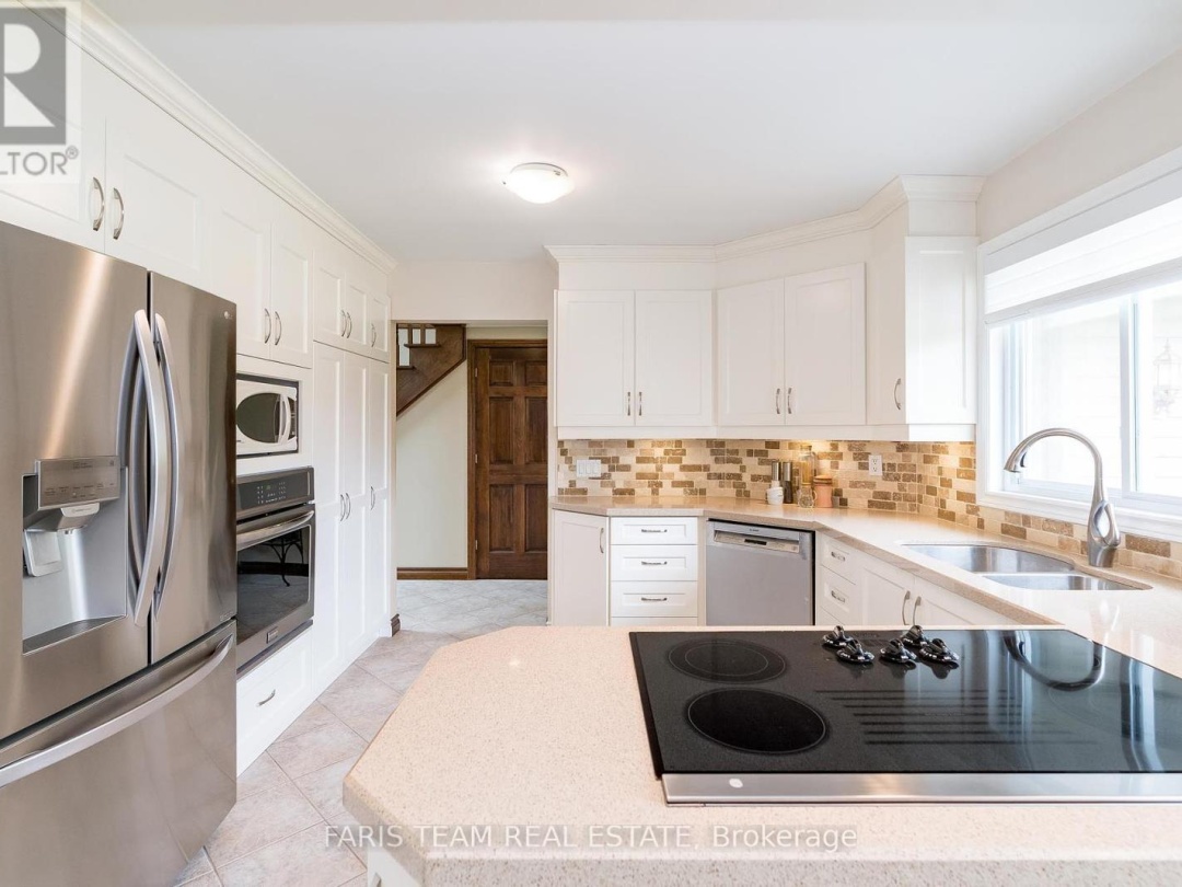 18 Turtle Path, Lake Simcoe