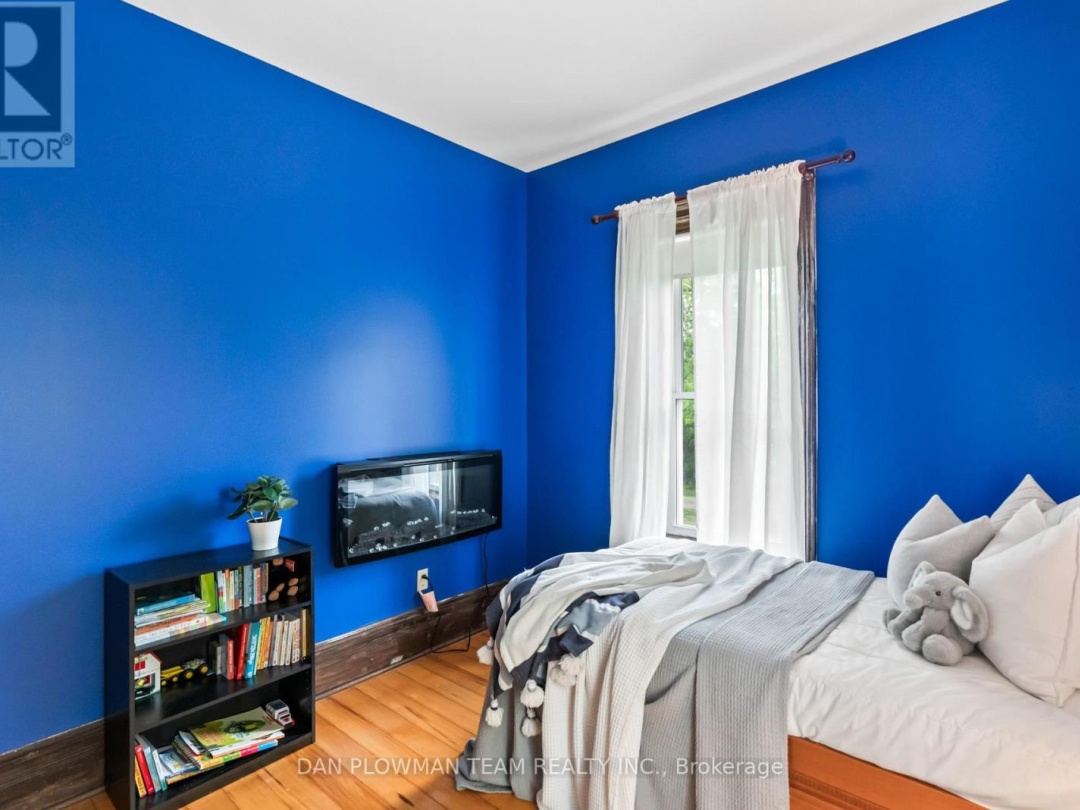 1250 CONCESSION 2 ROAD, 