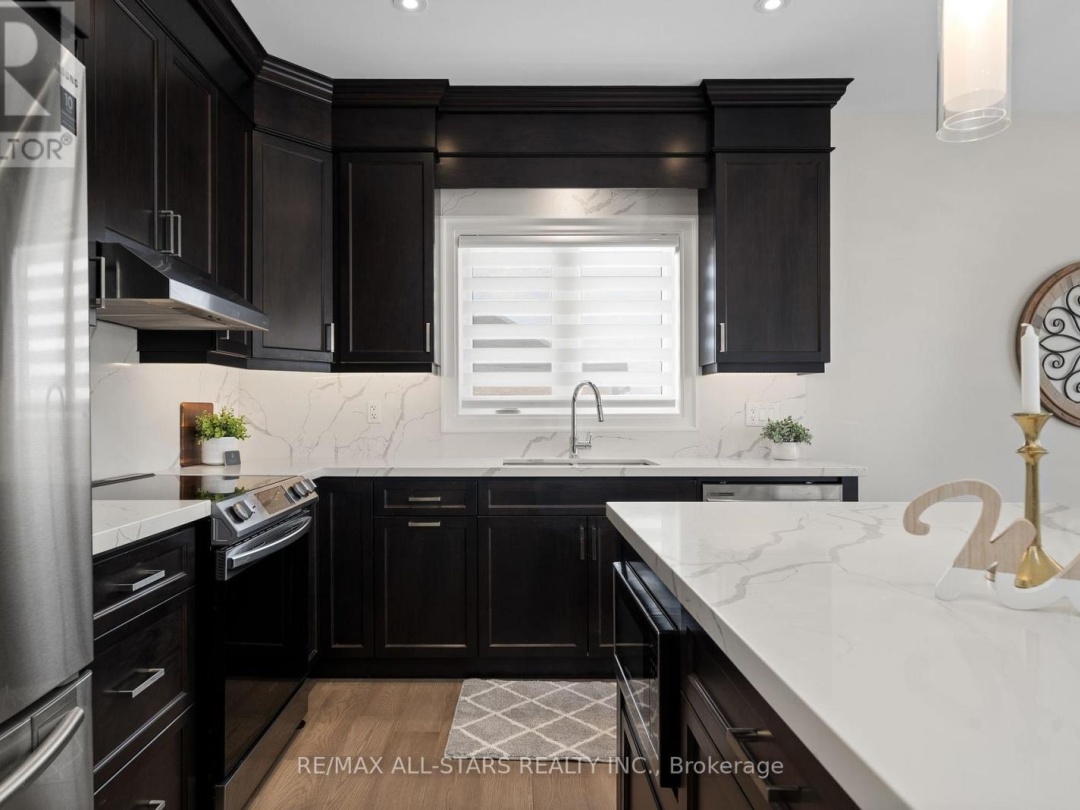 16 AVALON DRIVE, Sturgeon Lake