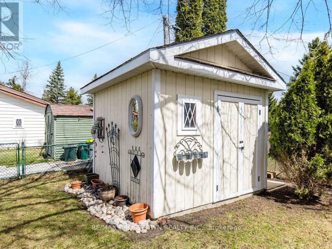 493 7Th Avenue, Tay (Port McNicoll)