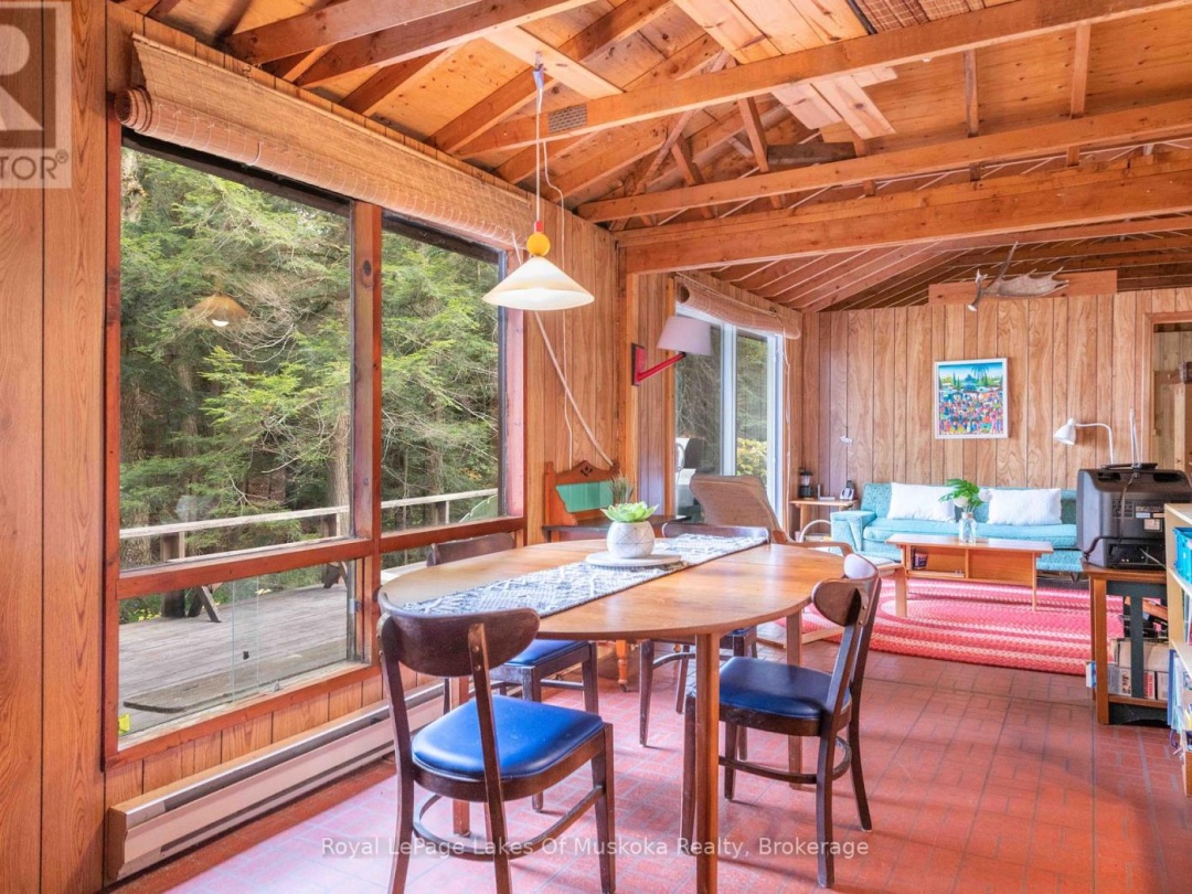 1086 SOUTH TOAD LAKE ROAD, Toad Lake