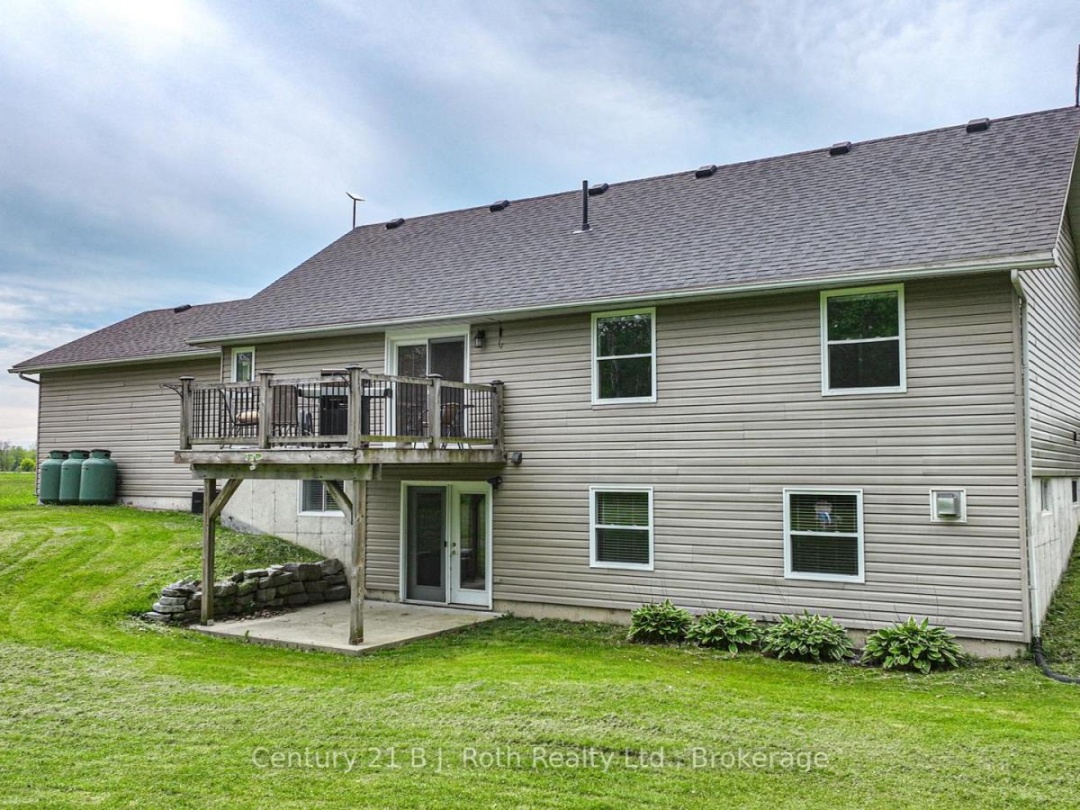 3516 Kirkfield Road, Dalrymple Lake