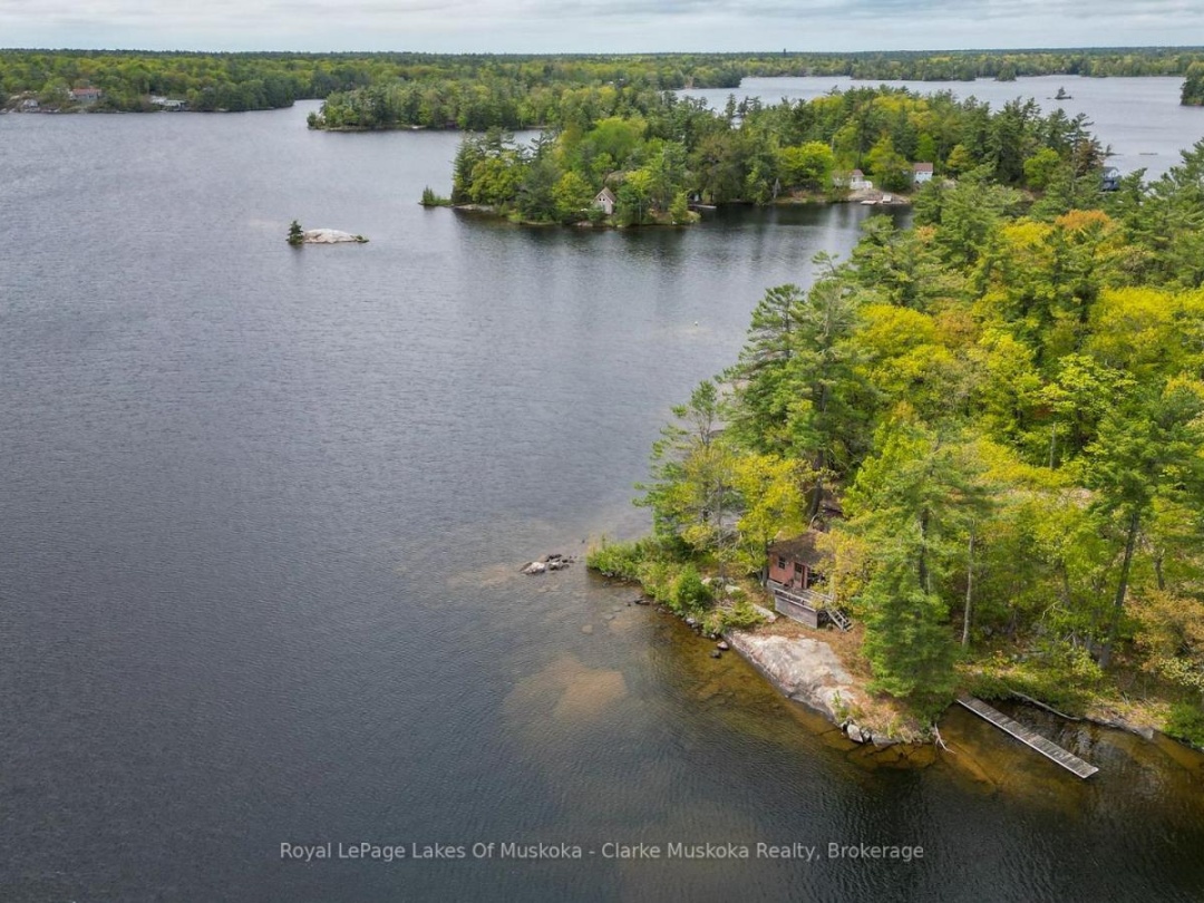 134 Pond Road, Six Mile Lake