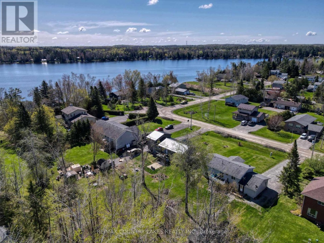 40 Greenwood Crescent, Canal Lake