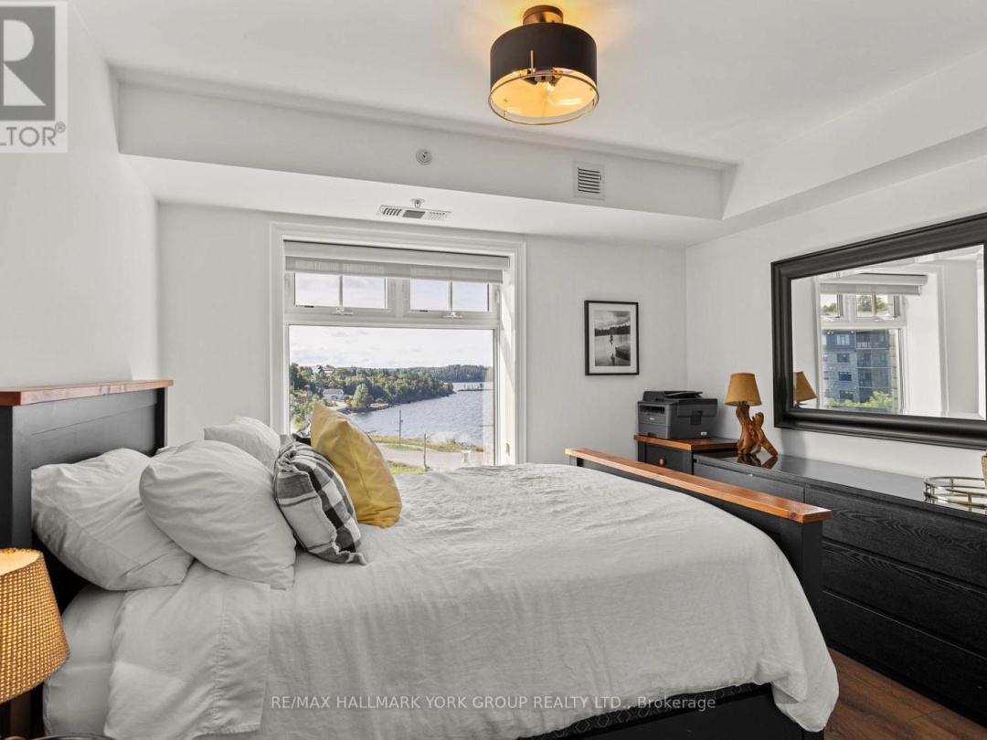 202 - 11A SALT DOCK ROAD, 