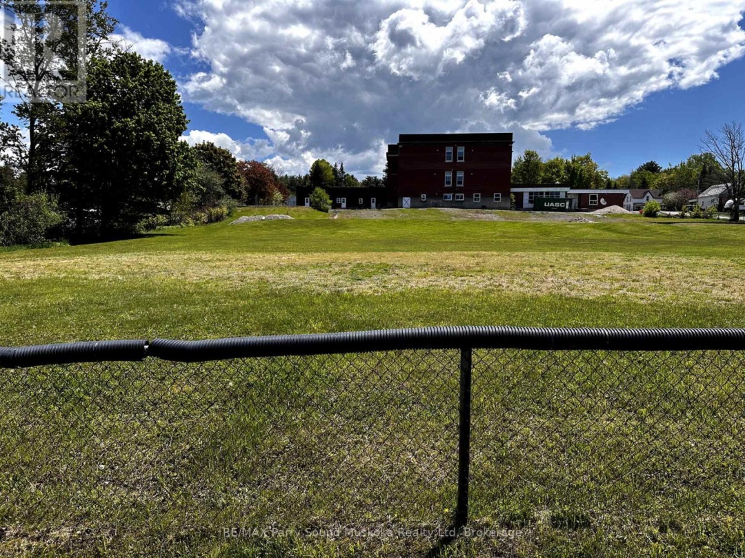 LOT 34 - LOT 34 BEAVER STREET W, 