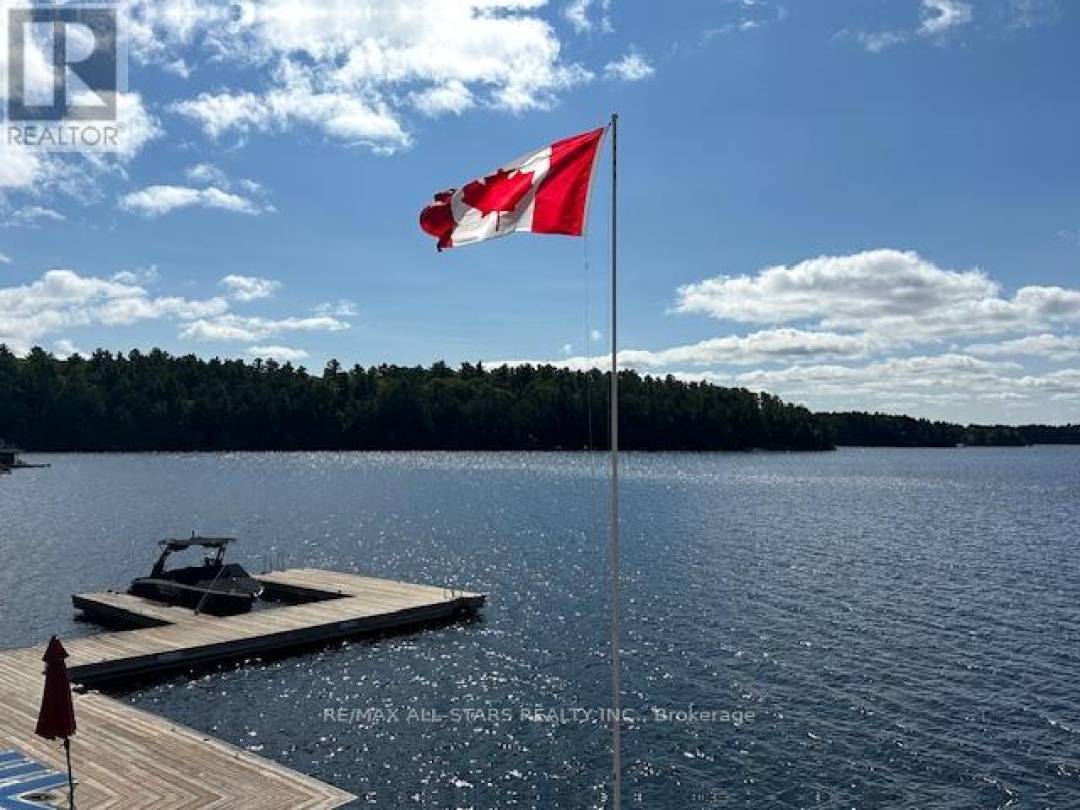 31 1869 Muskoka Road 118, 