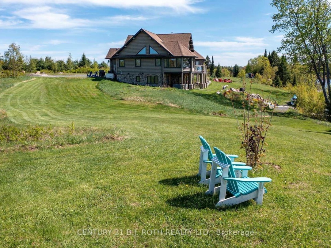 64 Mccords Road, Manitouwabing Lake