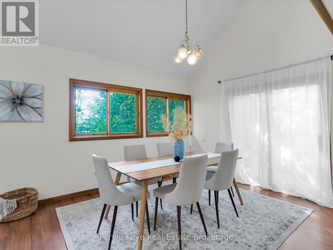 5 Bird Lane, Lake Muskoka