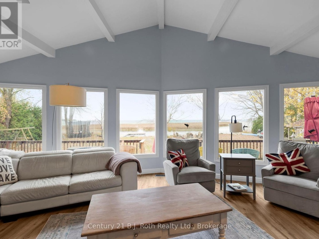 3772 HARRY'S LANE, Lake Simcoe