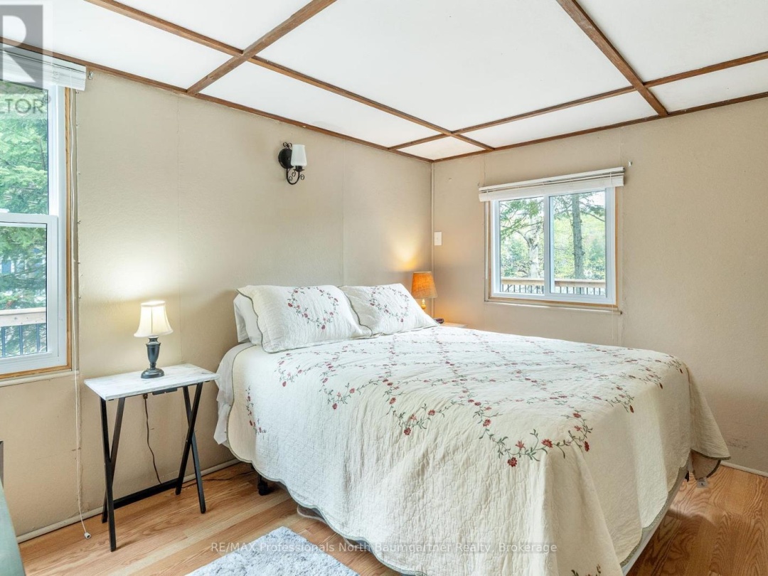 1004 Wilson Heights Trail, Haliburton Lake