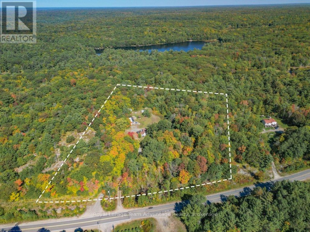 18 HORSESHOE LAKE ROAD, 