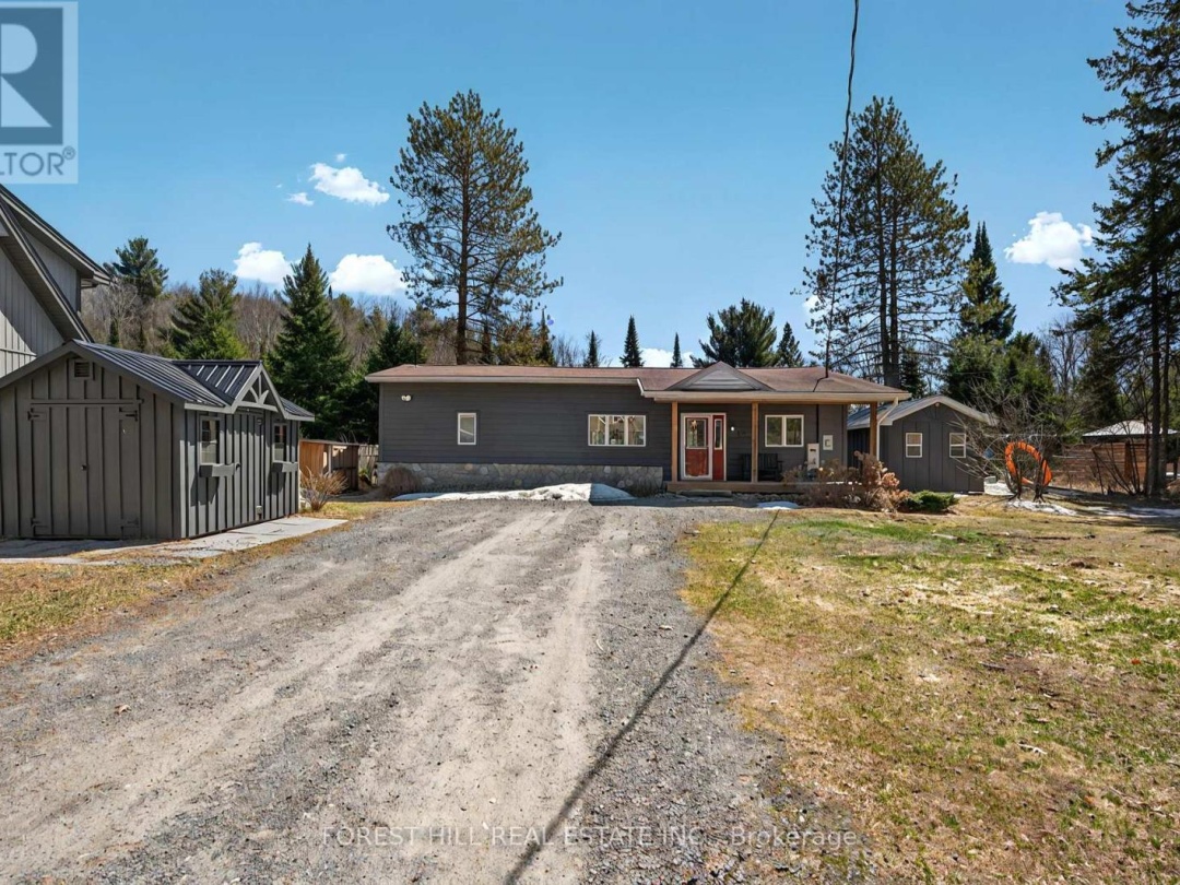 31 Glen Acres Road, Big East Lake