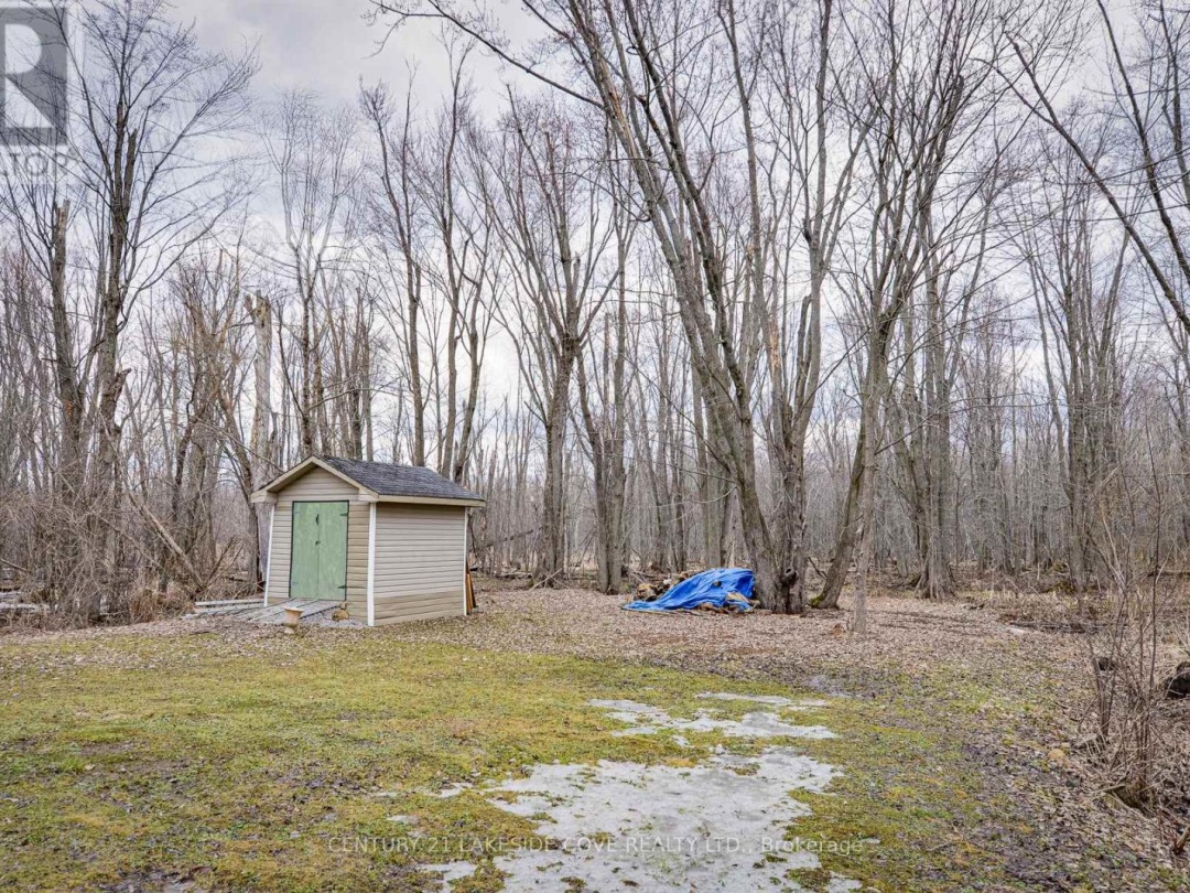 2597 Lakeshore Drive, Ramara