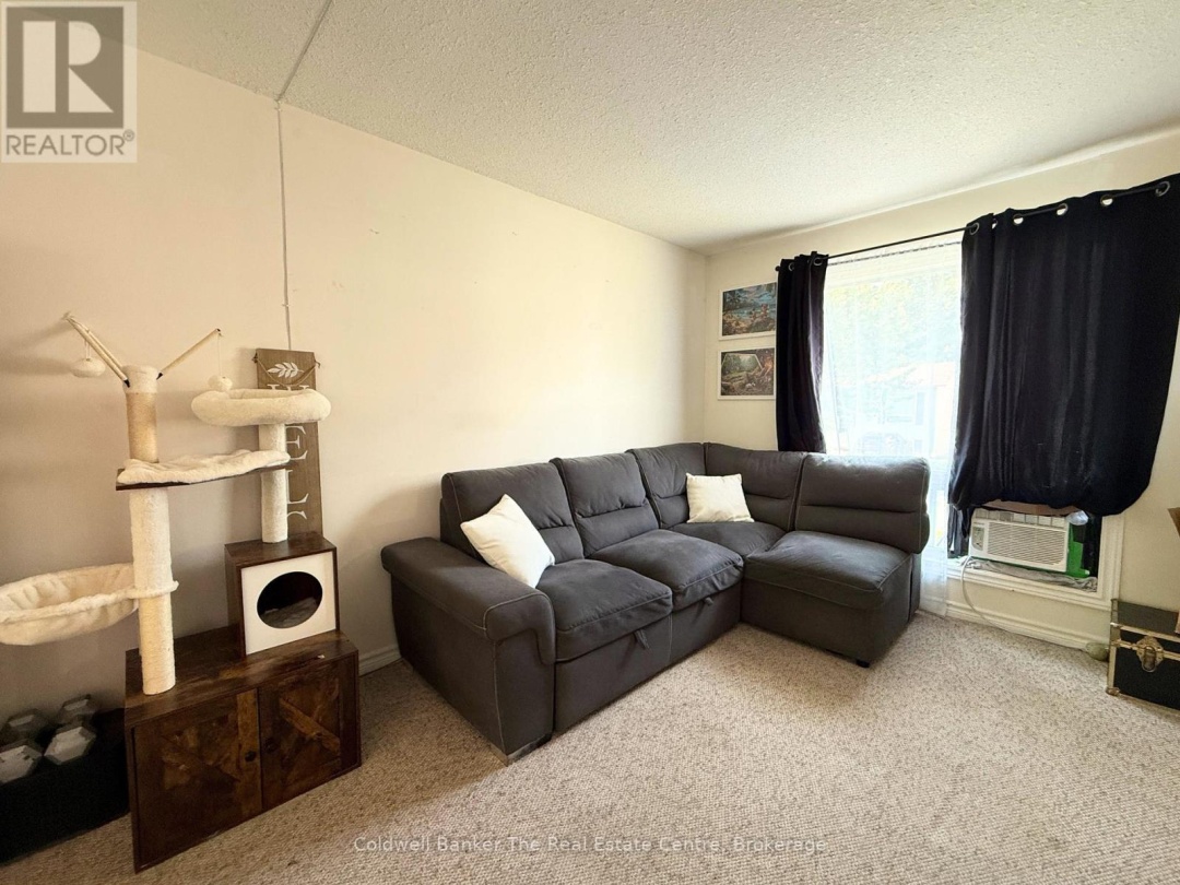 45 - 200 PINE STREET, 