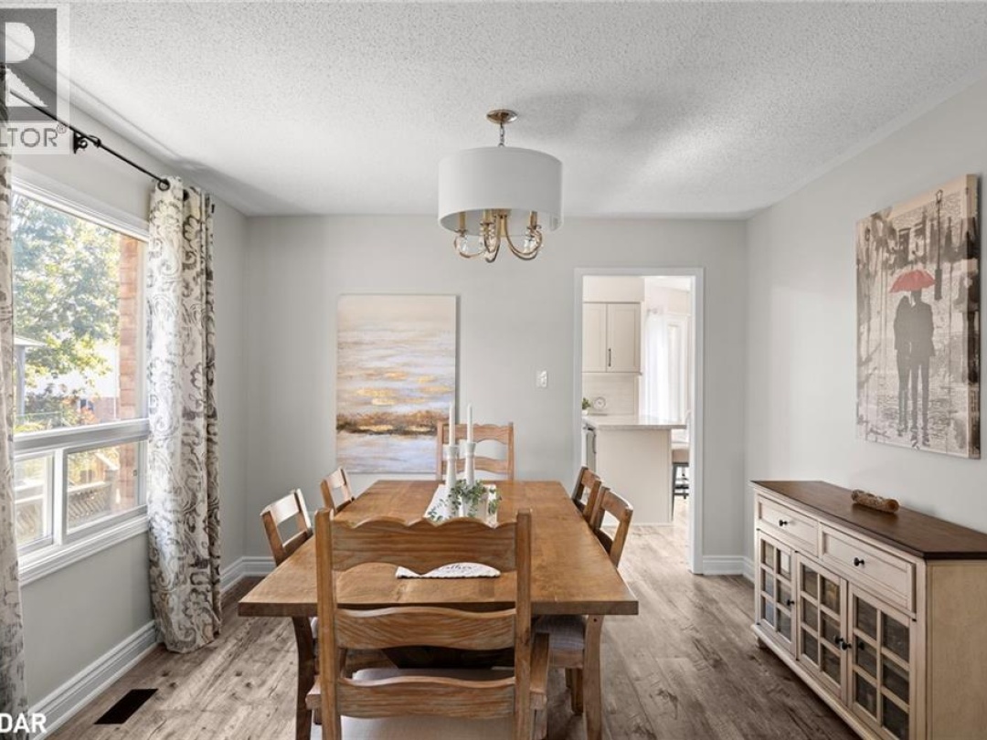 21 BRANDON Crescent, 