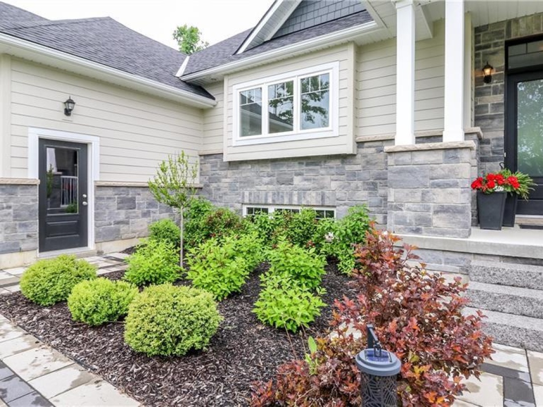 2066 Elana Drive, Orillia