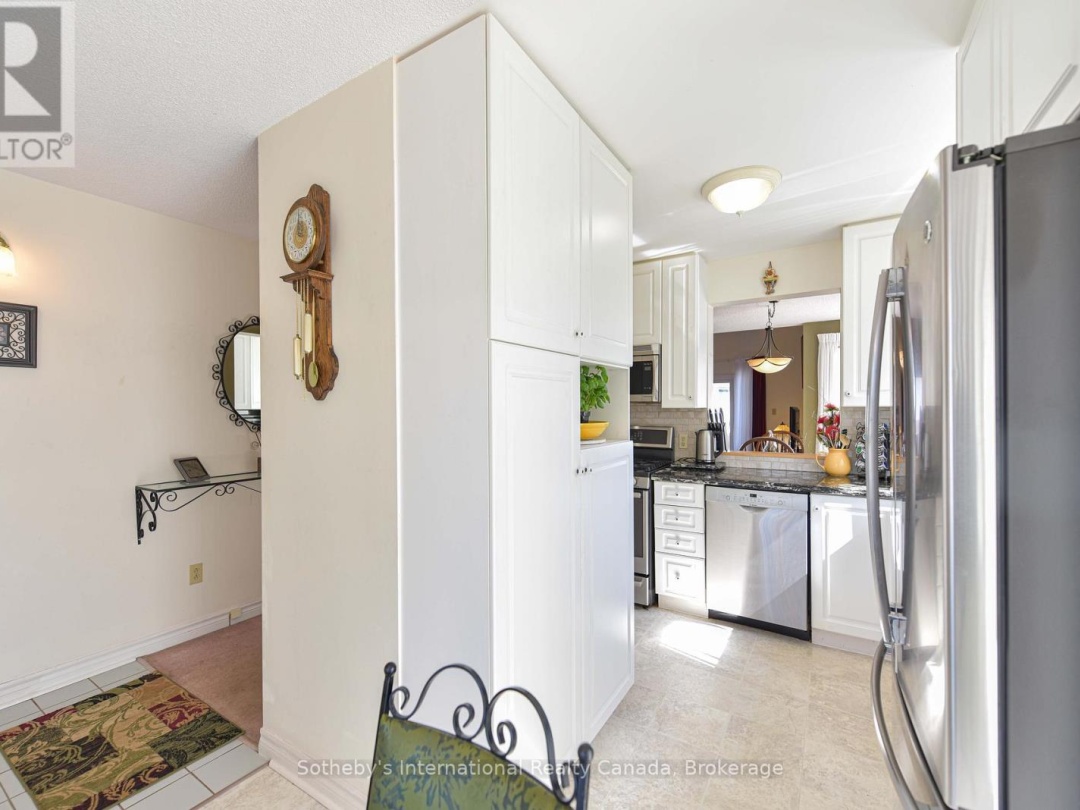 104 10 Museum Drive, Orillia