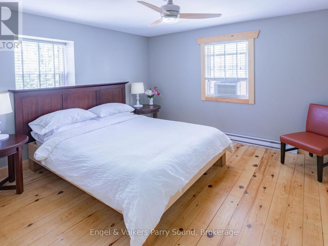 6 HARMONY LANE, 