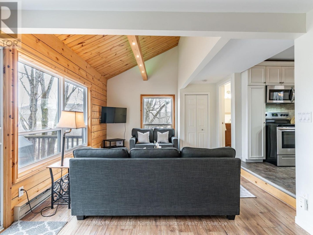 1071 Crabbe Lane, Cranberry Lake