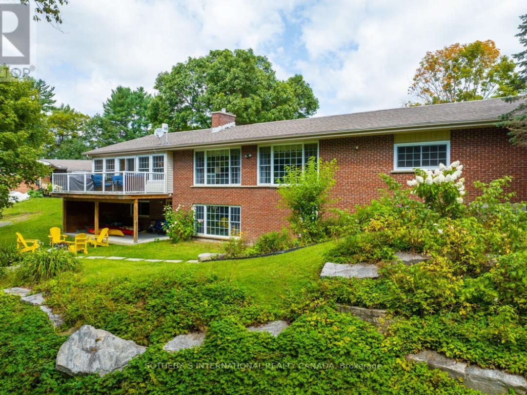 443 By Lock Acres Road, Lake Muskoka