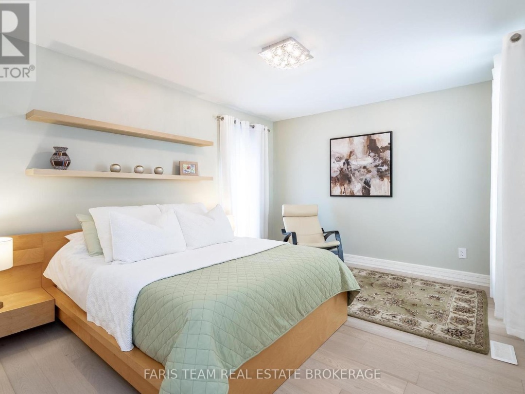 249 MEDONTE SIDEROAD 2, 