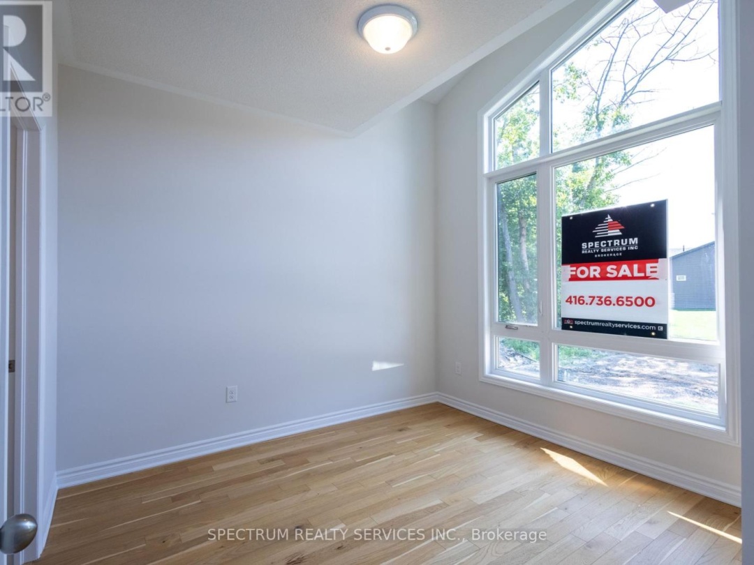 131 Marina Village Drive W, Georgian Bay