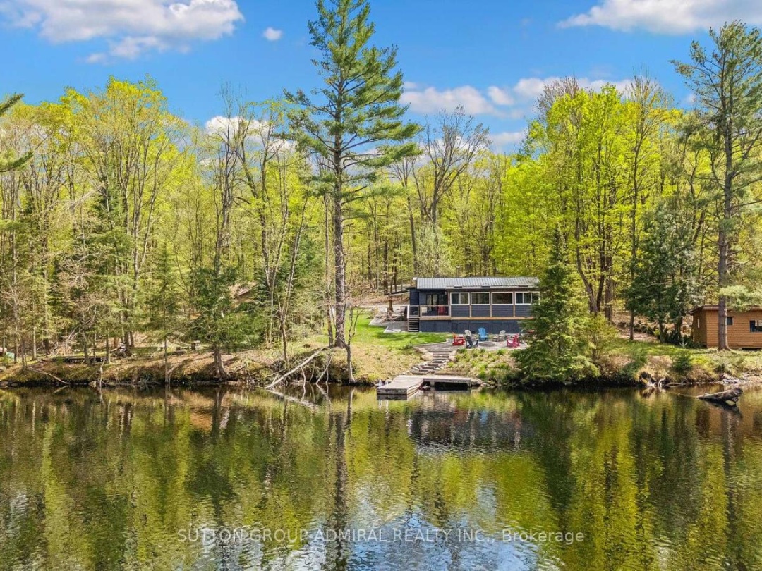 1023 Kirkpatrick Lane, Lake Muskoka
