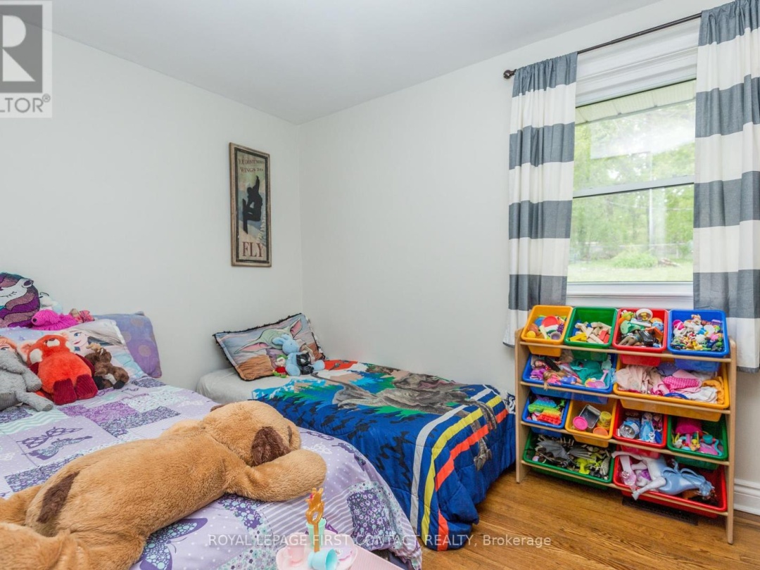48 BRANT STREET W, Orillia