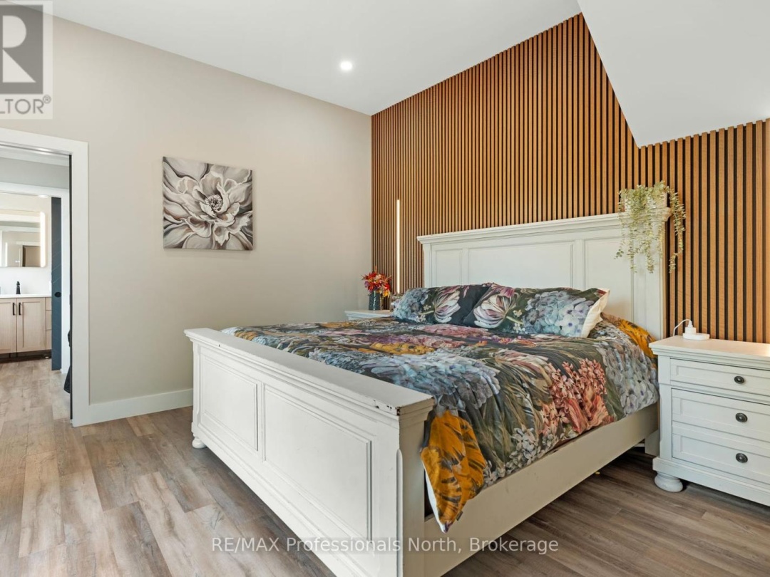 1063 Mink Road, Long Lake