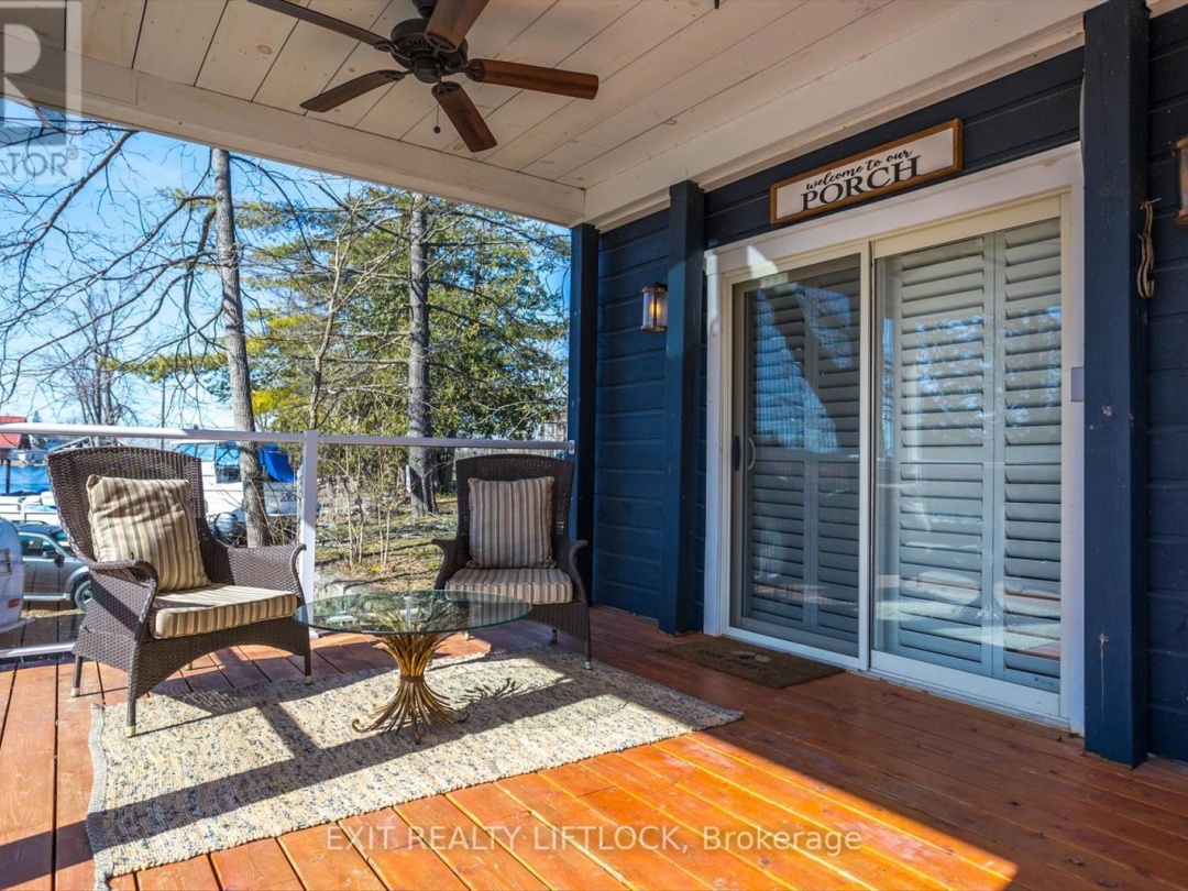 64 Front Street E, Pigeon Lake