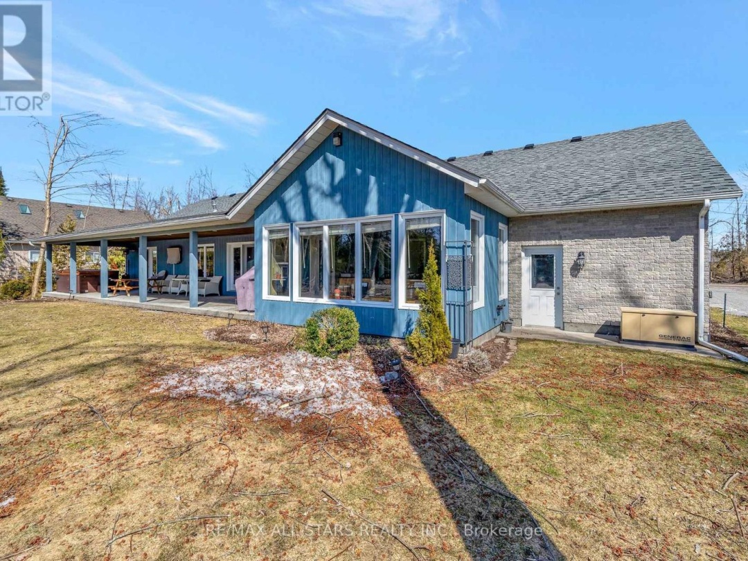 210 Moorings Drive, Burnt Lake