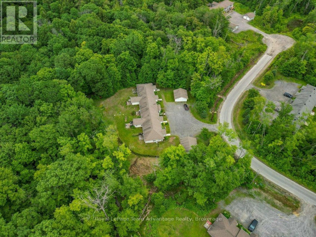 5 - 25 SEGUIN PLACE DRIVE, 