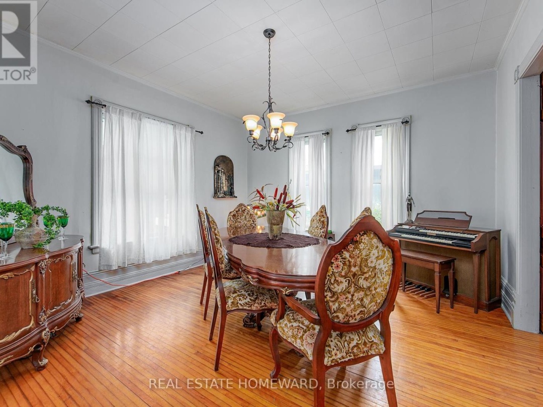 75 PATRICK STREET, Orillia