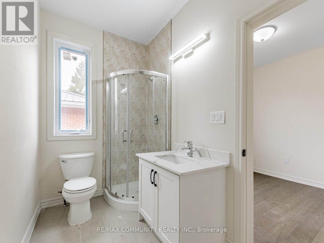 506 SIMCOE STREET, 