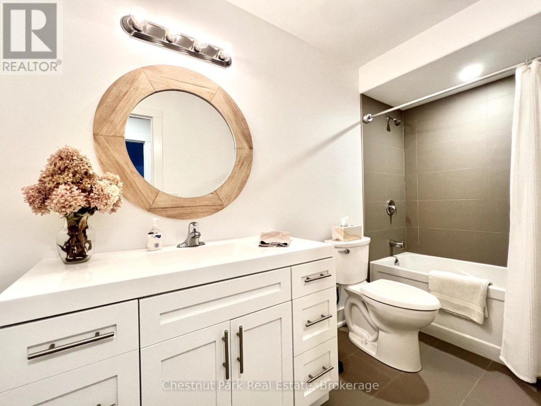 28 - 8 WILLIAM JAMES COURT, 