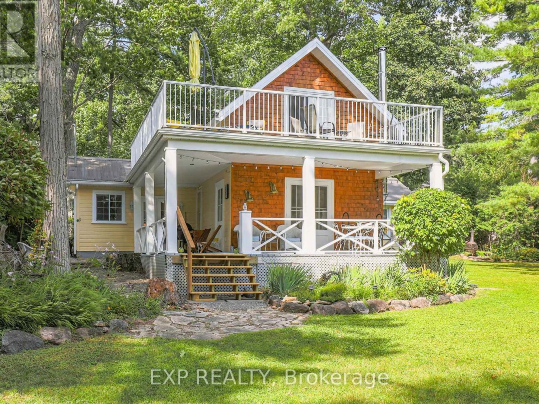 10 Sixth Street, Sturgeon Lake