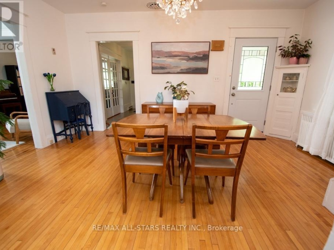 25 LOUISA STREET, 