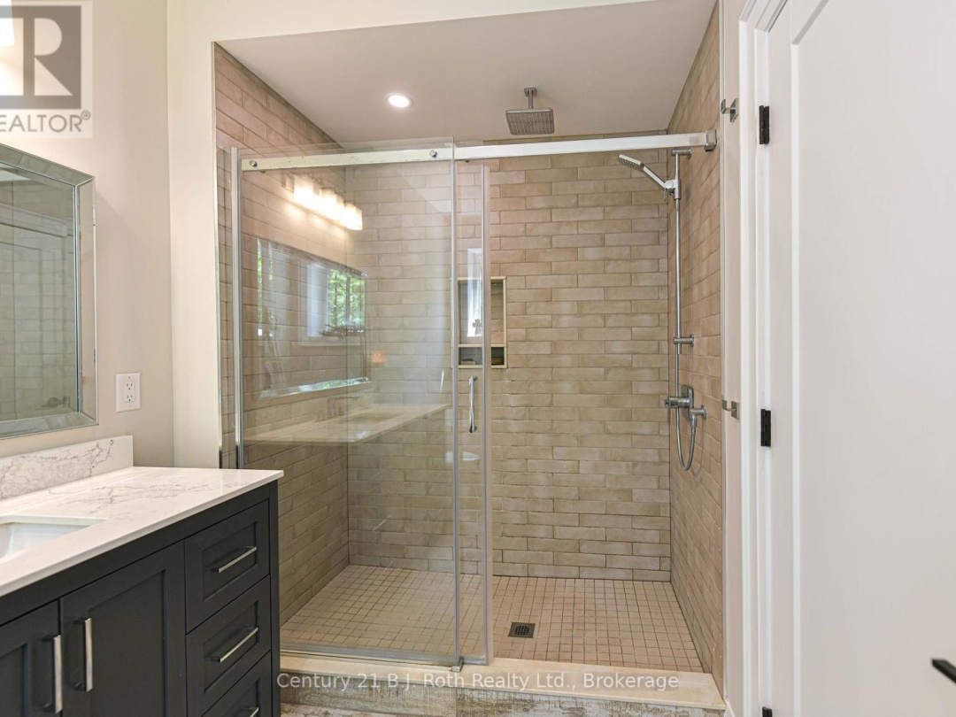 3082 FAIRGROUNDS ROAD, 