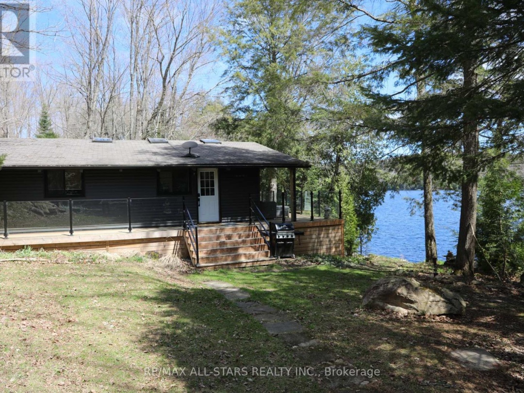 1008 Rolland Drive, Little Kennisis Lake