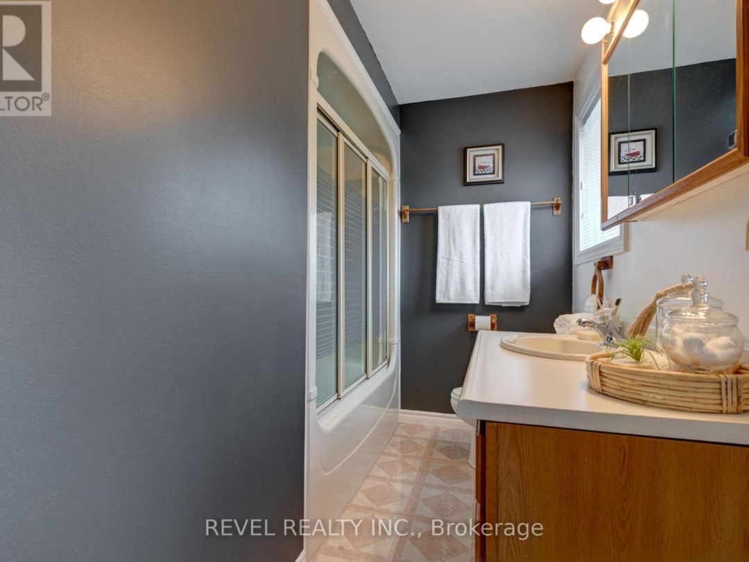 28 WAKEFORD ROAD, Lake Scugog