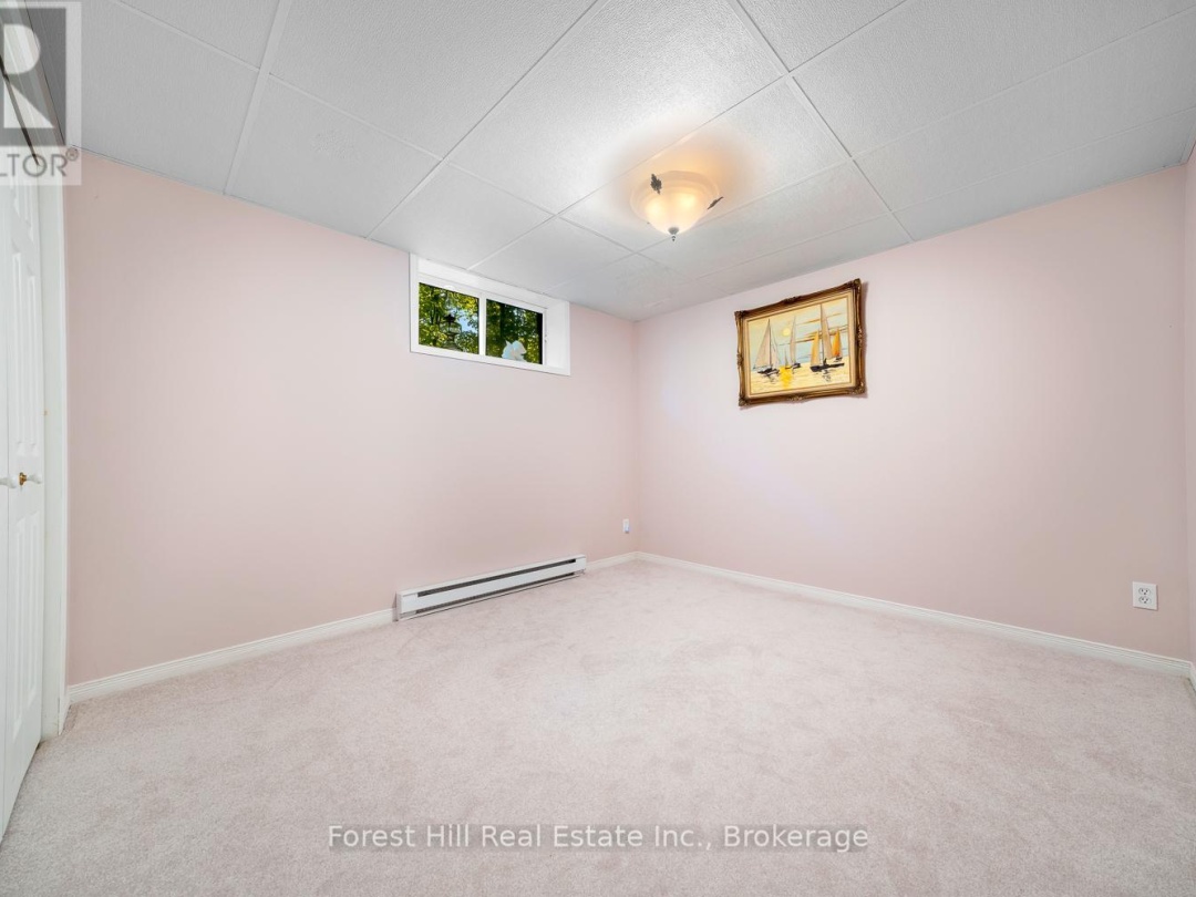 17 SKERRYVORE CIRCLE, 