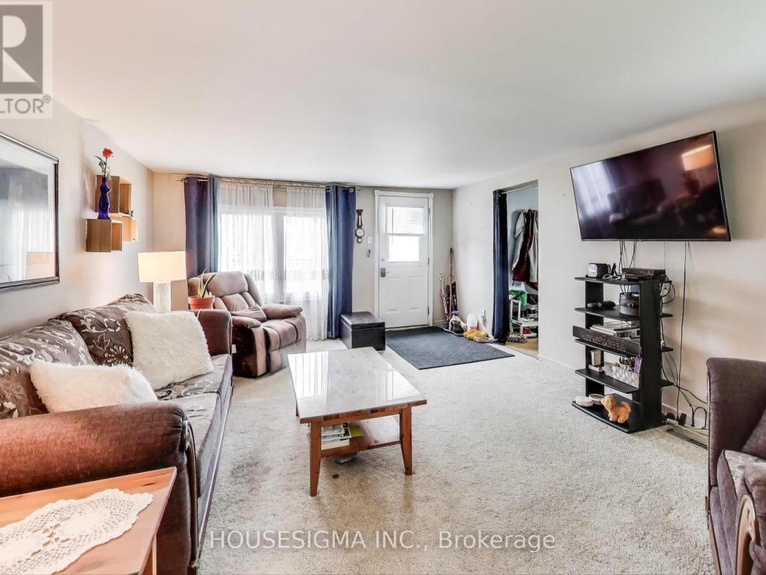 51 JAMES STREET E, 