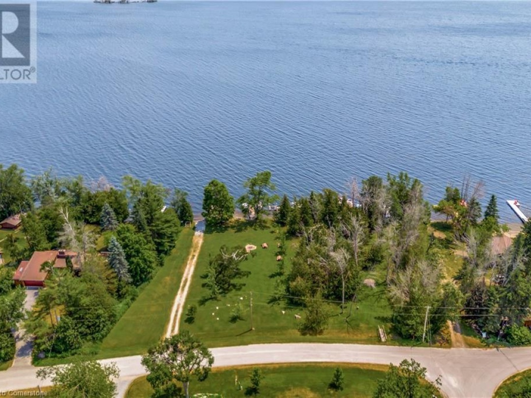 33 GRAHAM Drive, 