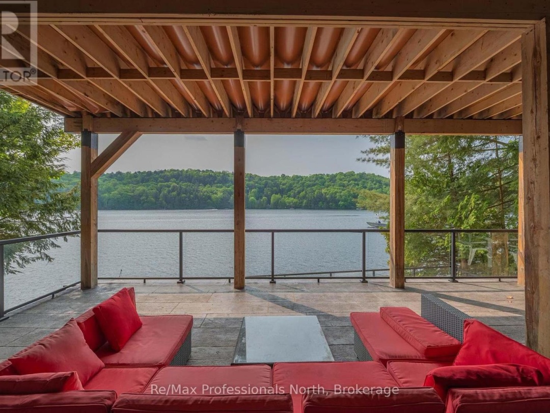 1024 ALBERT LANE E, Kawagama Lake