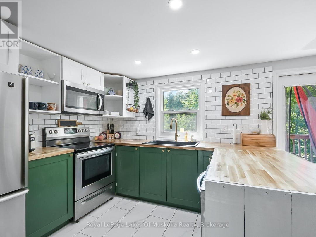 7519 EAST RIVER ROAD, 