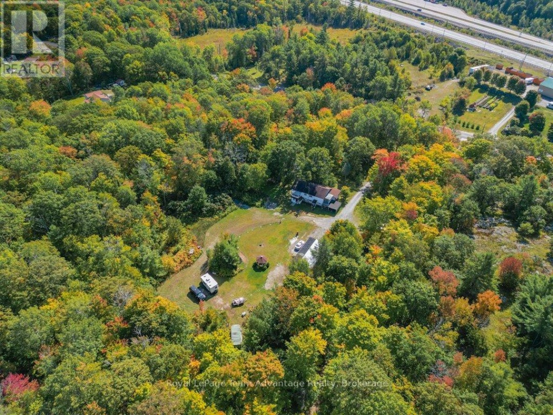 18 HORSESHOE LAKE ROAD, 
