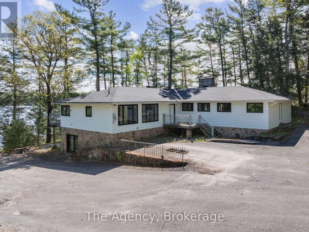 80 Tall Timbers Road, Lake Joseph