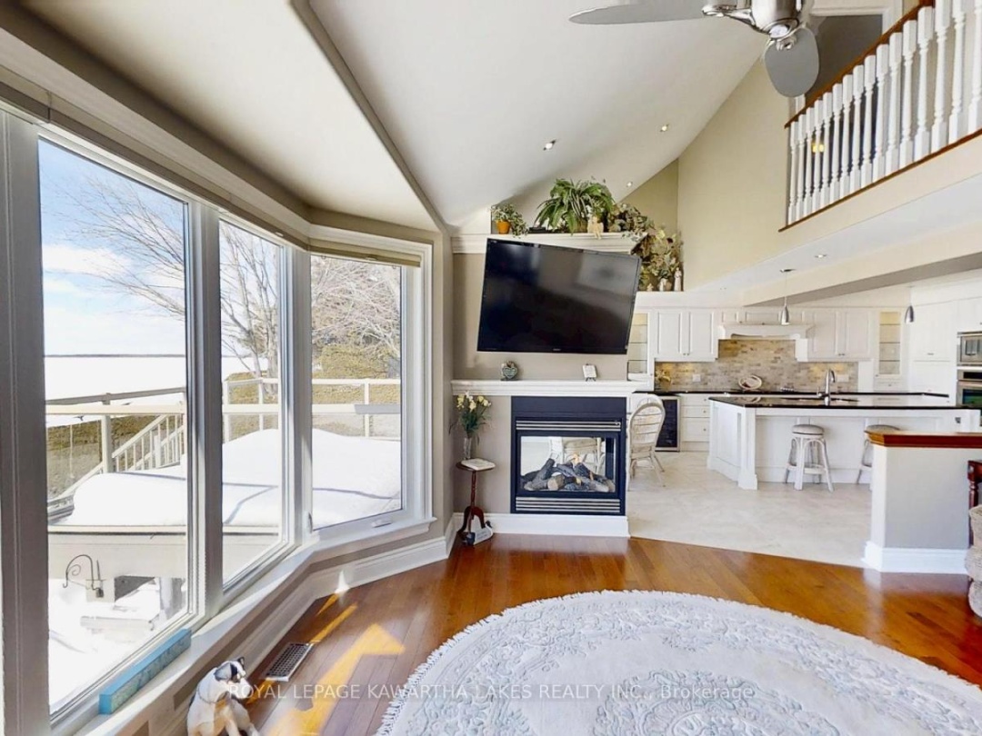 24 MCLENNANS BCH ROAD, Lake Simcoe